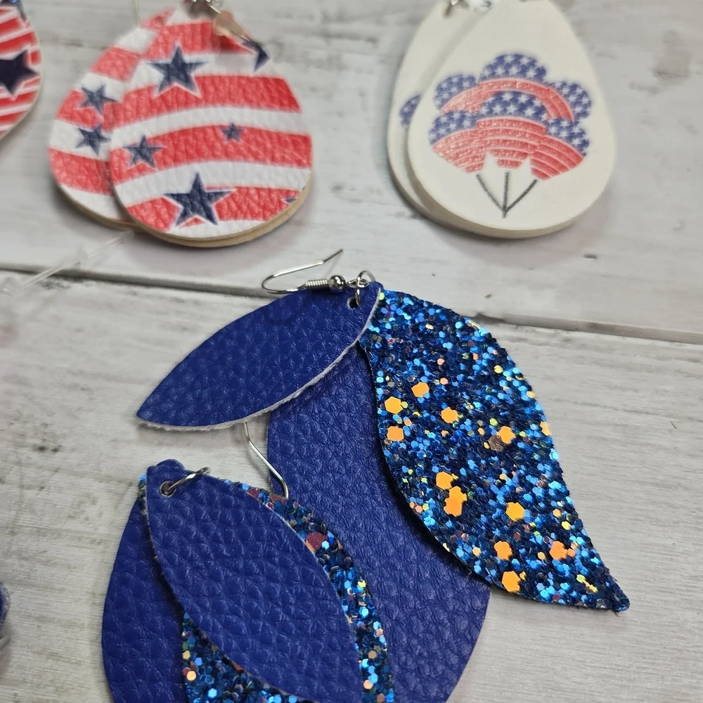Colorful Patriotic Earrings Set Ten Pieces Glitter Red White Blue Americana